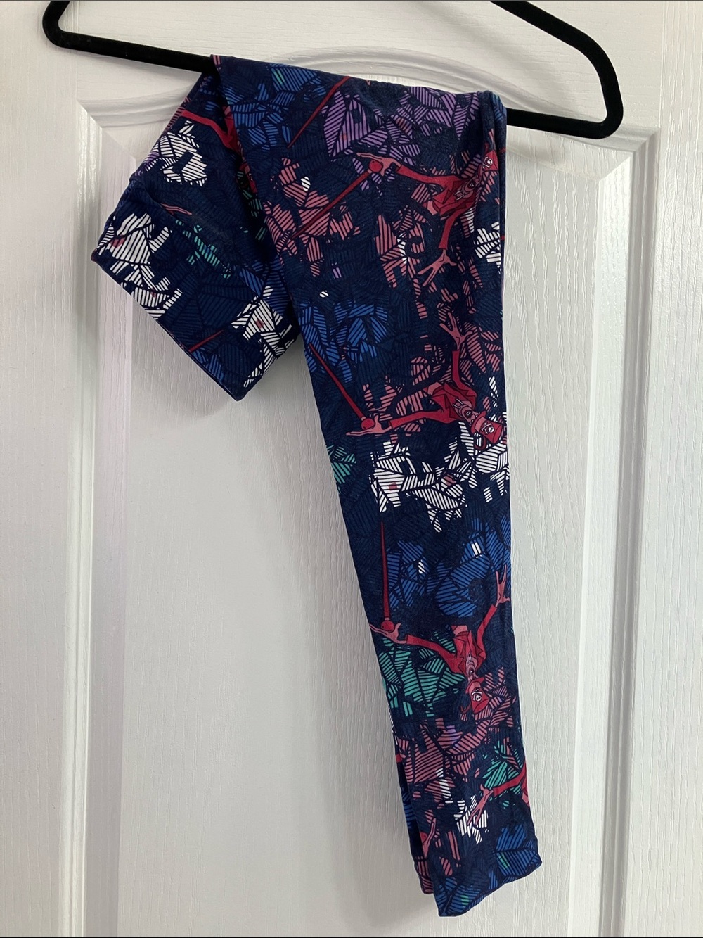 LuLaRoe One Size Disney Villains Leggings